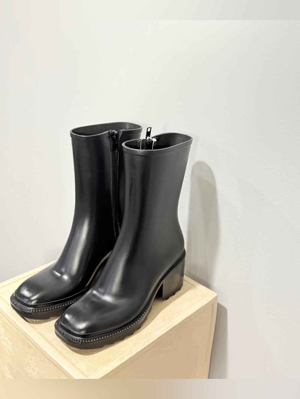 INC International Concepts Black Everett Square Toe Lug Rain Boots Sz 9 NWT